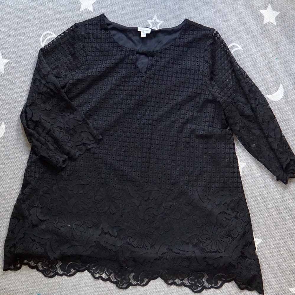 Avenue Black Laced Long Sleeves Round Neckline Floral Lined Dress Size 14-16